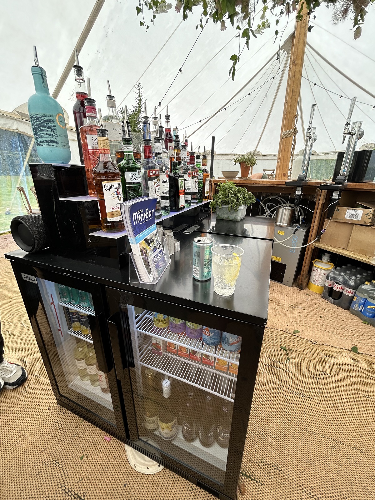 mini bar 04