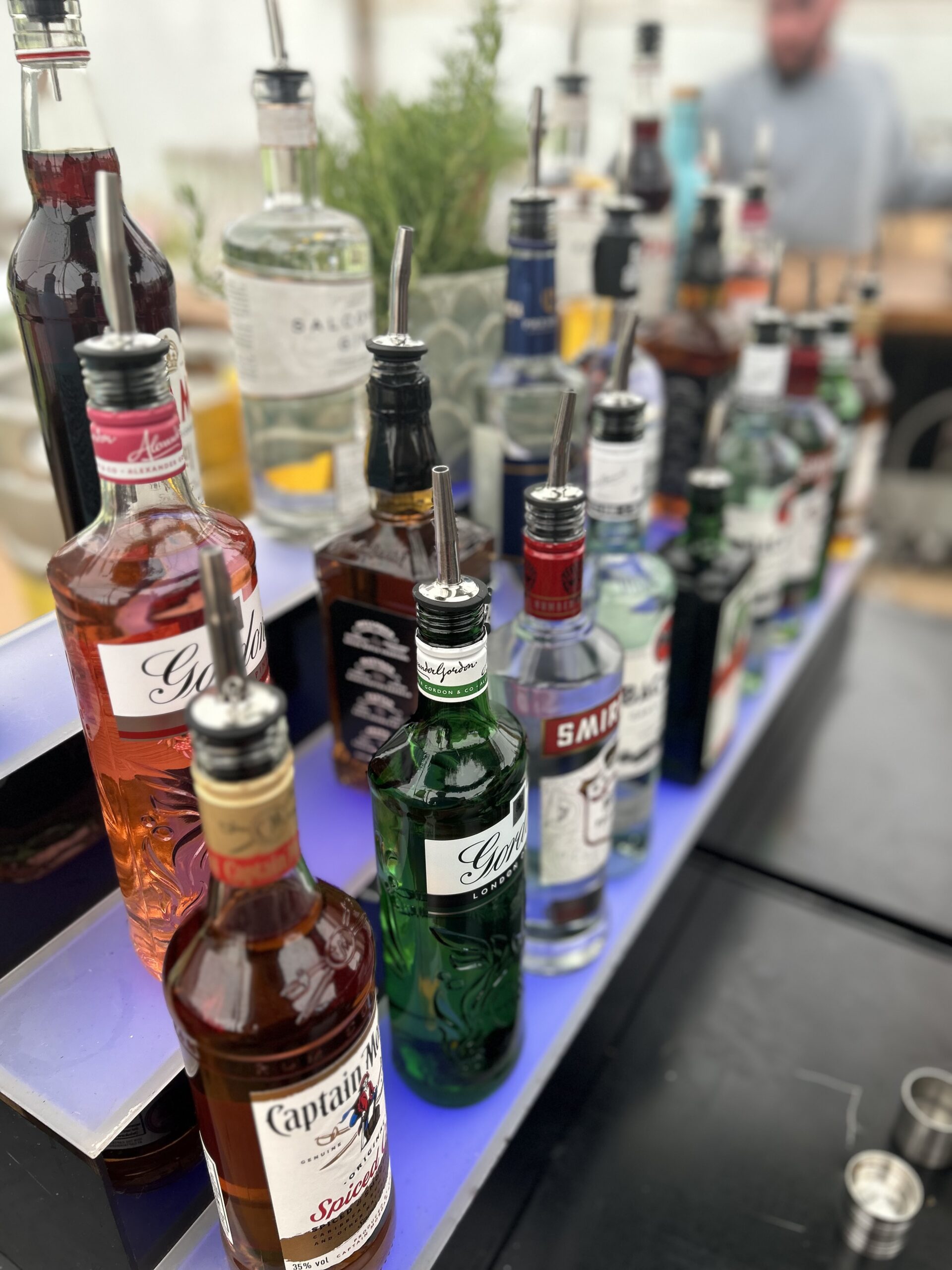 mini bar 06